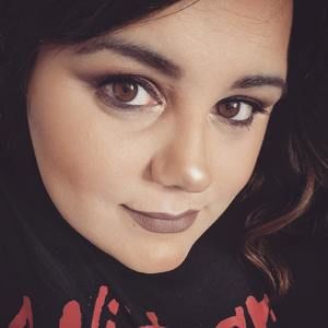 Meet your Posher, Dani